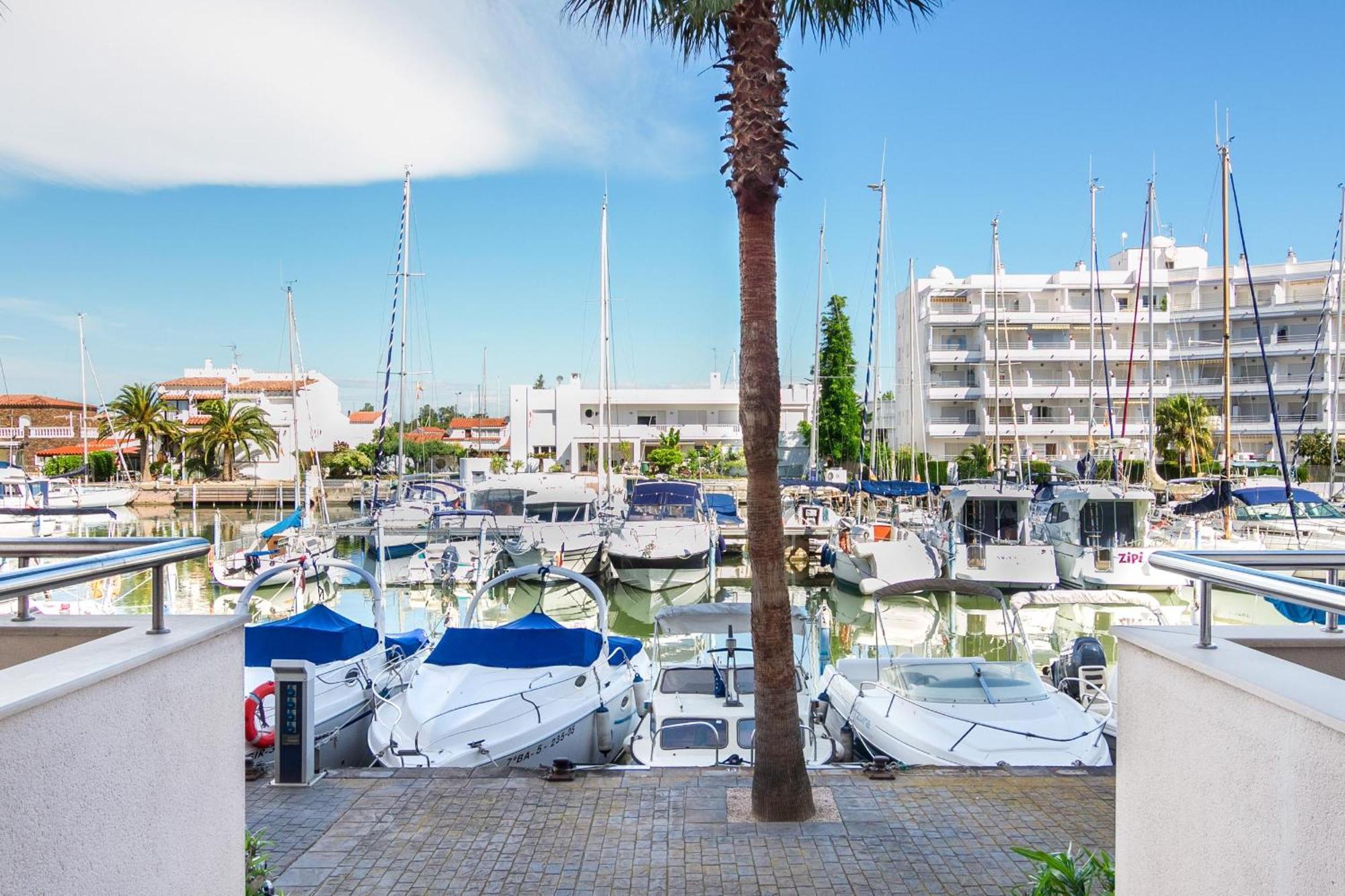 Vista Roses Mar - Apartamento Con Piscina II エクステリア 写真